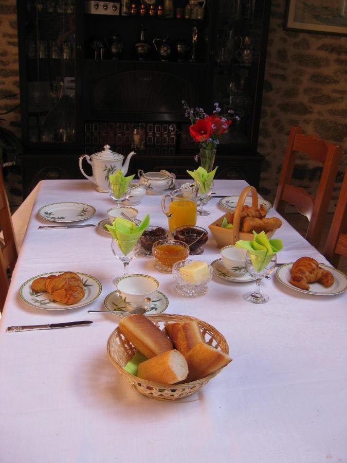 Bed and Breakfast Le Bois Chef D'Ane à Collinée Extérieur photo