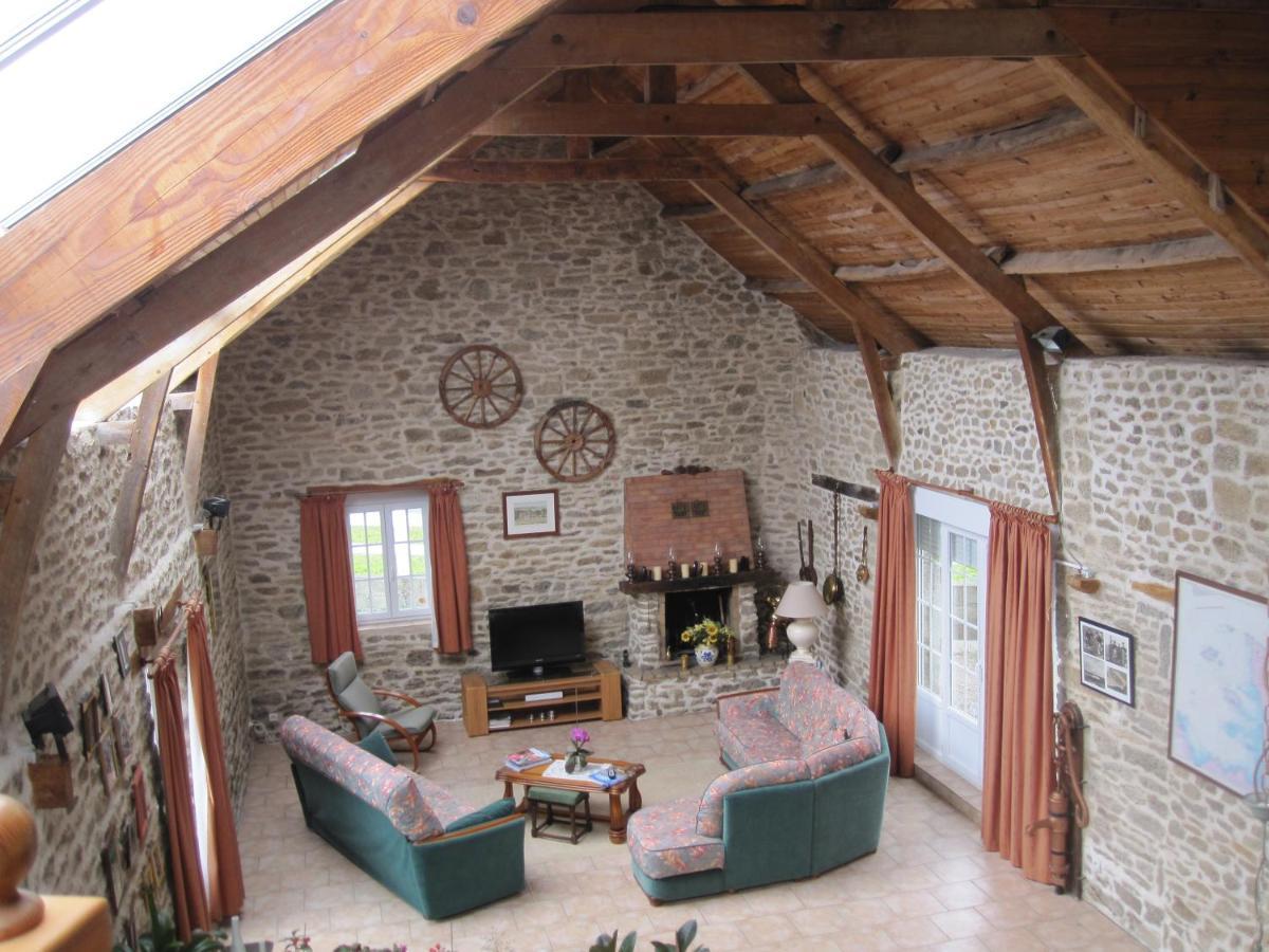 Bed and Breakfast Le Bois Chef D'Ane à Collinée Extérieur photo