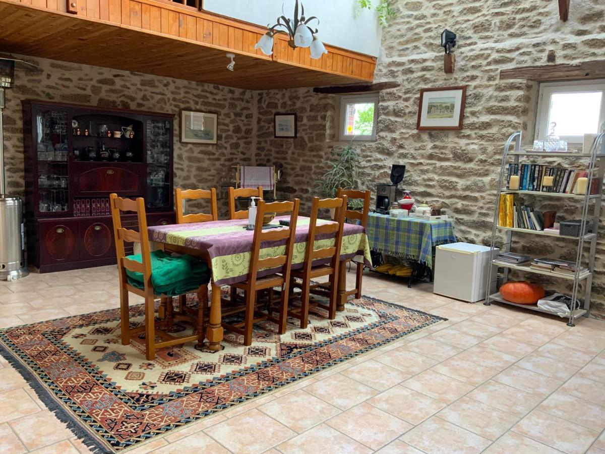 Bed and Breakfast Le Bois Chef D'Ane à Collinée Extérieur photo